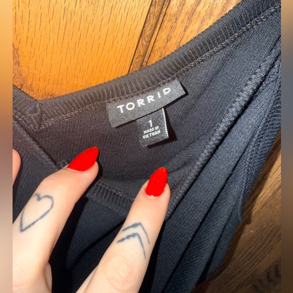 Torrid Black Ribbed Swing Tank - Picture 5 of 6